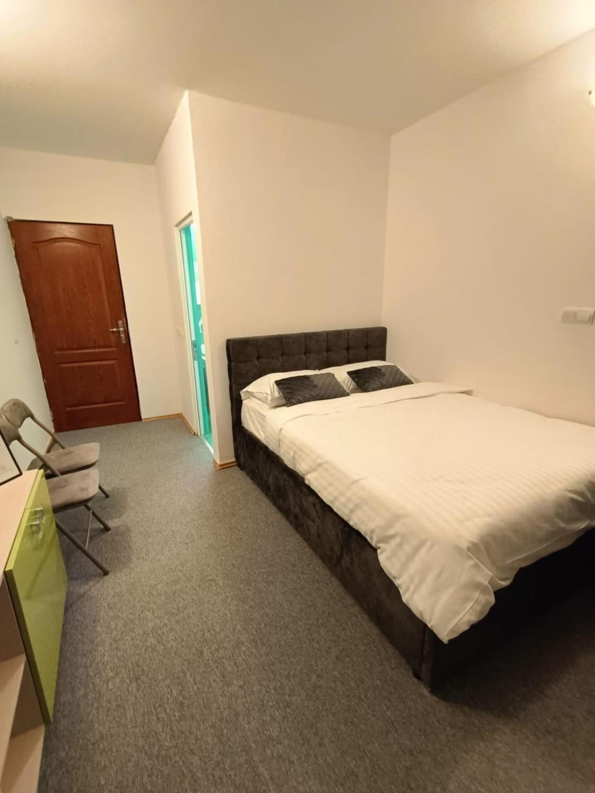 Chic Boutique Dumbrava Apartment Sibiu Exterior foto