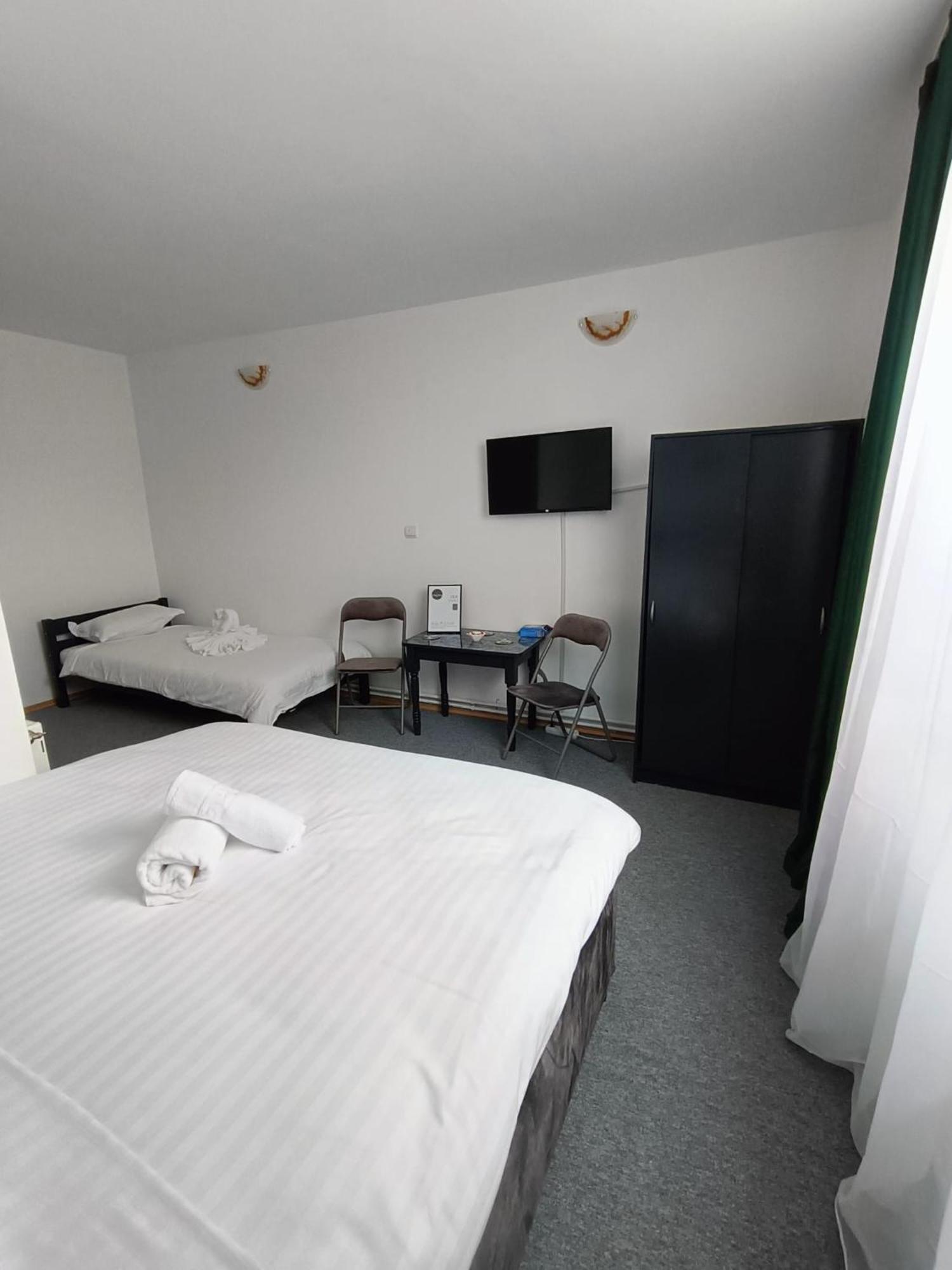 Chic Boutique Dumbrava Apartment Sibiu Exterior foto